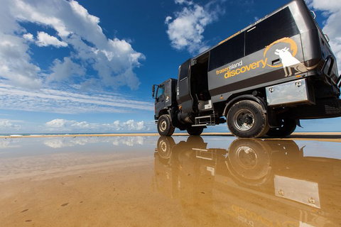 Fraser Island 4WD Tour From Noosa - Lightning Ridge Tourism 0