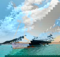 Magnetic Island Sailing BBQ Lunch Cruise - Lightning Ridge Tourism