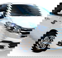 Luxury Van Private Transfer Cairns Airport - Cairns City - Lightning Ridge Tourism