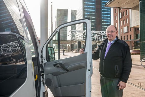 Cairns Airport (CNS) Arrival Transfer (CNS Airport To Cairns Hotels Or Address) - Lightning Ridge Tourism 7