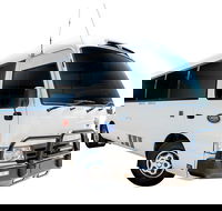 Corporate Bus Private Transfer Cairns Airport - Cairns City. - Lightning Ridge Tourism