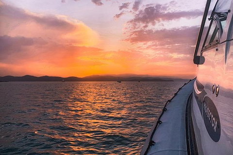 Sunset Cruise Private Charter Hamilton Island - Lightning Ridge Tourism 2