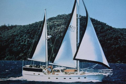 Great Barrier Reef Luxury Expedition Cruise Cabin Booking 7 Days 6 Night - Lightning Ridge Tourism 5