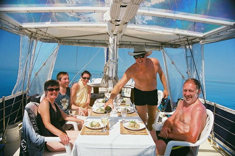 Great Barrier Reef Luxury Expedition Cruise Cabin Booking 7 Days 6 Night - Lightning Ridge Tourism 2