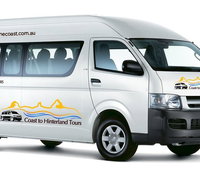 11 Seat Minibus  Brisbane Airport - Sunshine Coast Private Transfer - Lightning Ridge Tourism