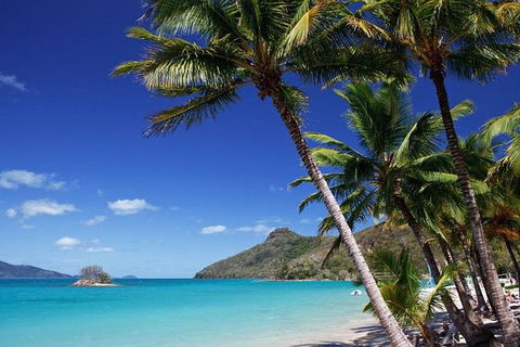 Whitsunday Essentials 5 Days Package - Lightning Ridge Tourism 0