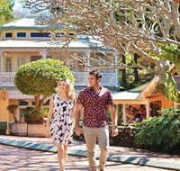 Full-Day Guided Tour to Montville Village with Lunch - Lightning Ridge Tourism