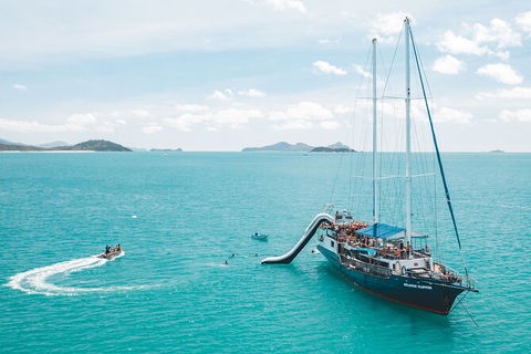 2 Night Whitsunday Islands Cruise On Atlantic Clipper From Airlie Beach - Lightning Ridge Tourism 3