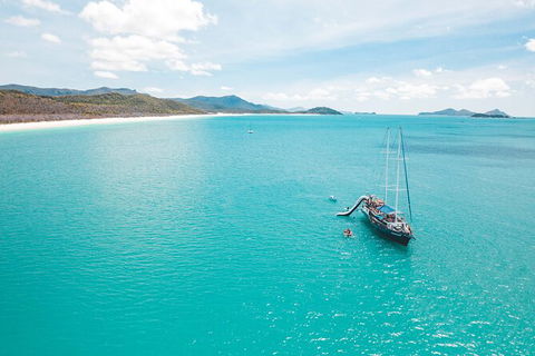 2 Night Whitsunday Islands Cruise On Atlantic Clipper From Airlie Beach - Lightning Ridge Tourism 0