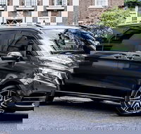 Departure Private Transfers from Gold Coast City to Gold Coast Airport OOL - Lightning Ridge Tourism