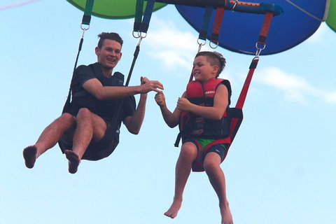 Parasail / Flyboard Package For 2 - Lightning Ridge Tourism 5