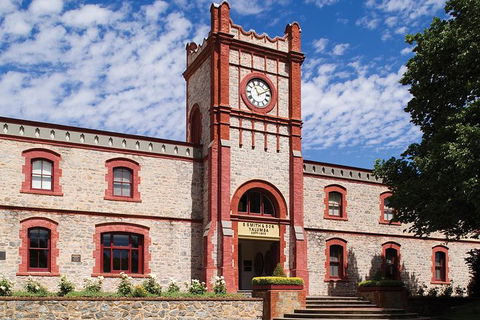Yalumba Unlocked - Lightning Ridge Tourism 4