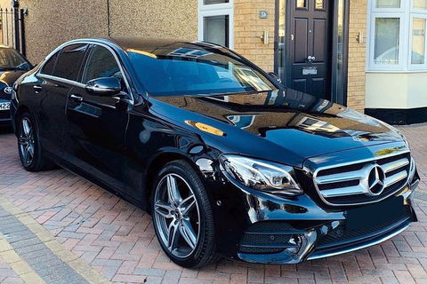 Arrival Private Transfers: Melbourne Airport MEL To Melbourne In Business Car - Lightning Ridge Tourism 3