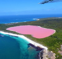 Lake Hillier-Middle Island Scenic Flight from Esperance - Lightning Ridge Tourism