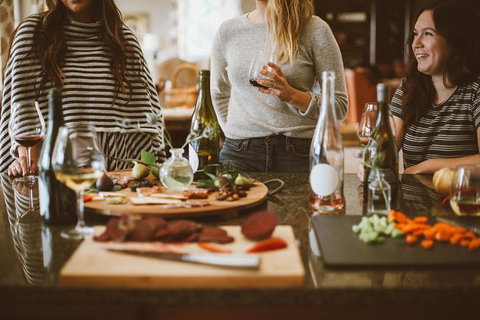 Full-Day Gourmet Wine Tour With Pick Up And Lunch - Lightning Ridge Tourism 3