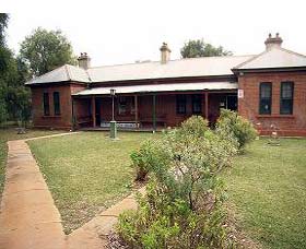  Lightning Ridge Tourism