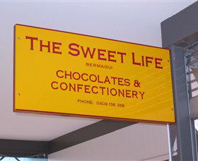 The Sweet Life Bermagui - Lightning Ridge Tourism 0