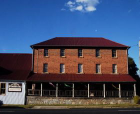McCrossin's Mill Museum - Lightning Ridge Tourism 0