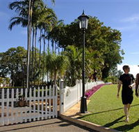 Government House - Lightning Ridge Tourism