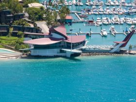Hamilton Island Yacht Club - Lightning Ridge Tourism 0