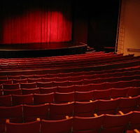 St Martins Youth Arts Centre - Lightning Ridge Tourism