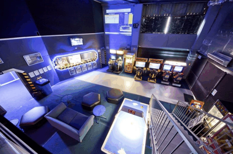 Laserzone Brisbane - Lightning Ridge Tourism 3