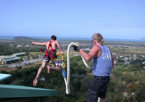 AJ Hackett Cairns - Lightning Ridge Tourism 0