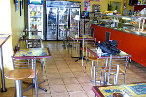 PM's Cafe - Lightning Ridge Tourism 0
