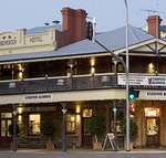 Coopers Alehouse at the Earl - Lightning Ridge Tourism