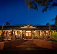 Duck Inn - Lightning Ridge Tourism