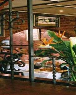 Railway Club Hotel - Lightning Ridge Tourism 1