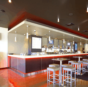 Burleigh Heads Hotel - Lightning Ridge Tourism 5