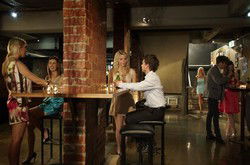 Olympic Hotel - Lightning Ridge Tourism 0