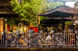 Grosvenor Hotel - Lightning Ridge Tourism