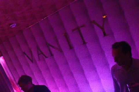 Vanity Nightclub - Lightning Ridge Tourism 0