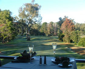 Corowa Golf Club - Lightning Ridge Tourism 2