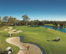 Murray Downs Golf & Country Club - Lightning Ridge Tourism 2