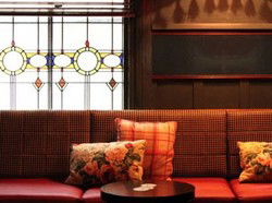 Angel Hotel - Lightning Ridge Tourism 0