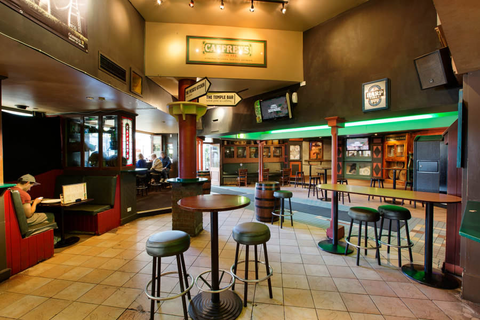 O'Malley's Irish Pub - Lightning Ridge Tourism 1