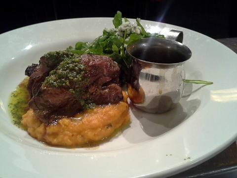 Salamander Tavern - Lightning Ridge Tourism 5