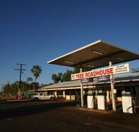 Ti Tree Roadhouse - Lightning Ridge Tourism