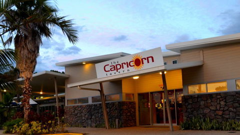 Capricorn Tavern - Lightning Ridge Tourism 2