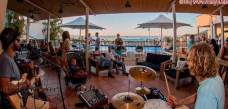 Anchor Bar - Lightning Ridge Tourism 1