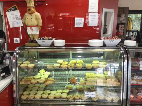 PK’s Bakery - Lightning Ridge Tourism 0