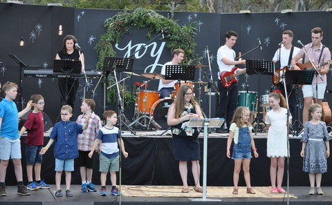 Carols In The Park: Corowa - Lightning Ridge Tourism 0