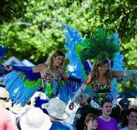 Family Fun Carnivale - Lightning Ridge Tourism