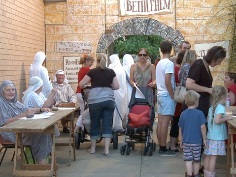 Come To Bethlehem - Lightning Ridge Tourism 0
