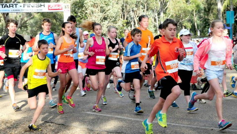 MAAS Group Dubbo Stampede Running Festival - Lightning Ridge Tourism 0