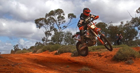 Sunraysia Safari Rally - Lightning Ridge Tourism 0