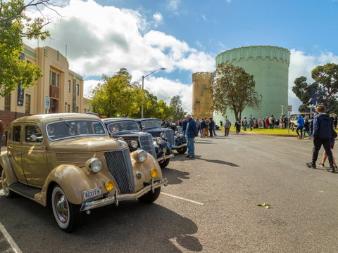 Australian Art Deco Festival Leeton - Lightning Ridge Tourism 2